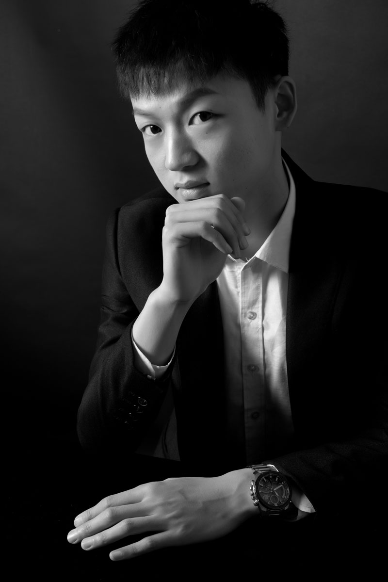 董朋偉.jpg 董朋偉.jpg